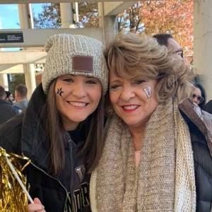 Meet your Posher, Cameron